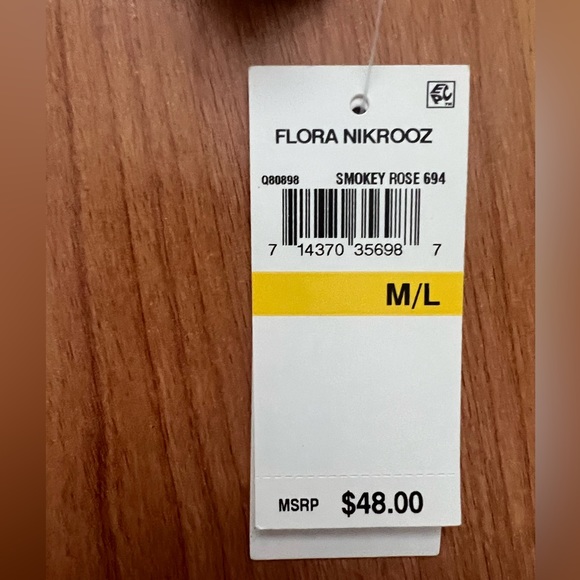 Flora Nikrooz Victoria Pink Short Robe in Smokey Rose - Picture 5 of 6